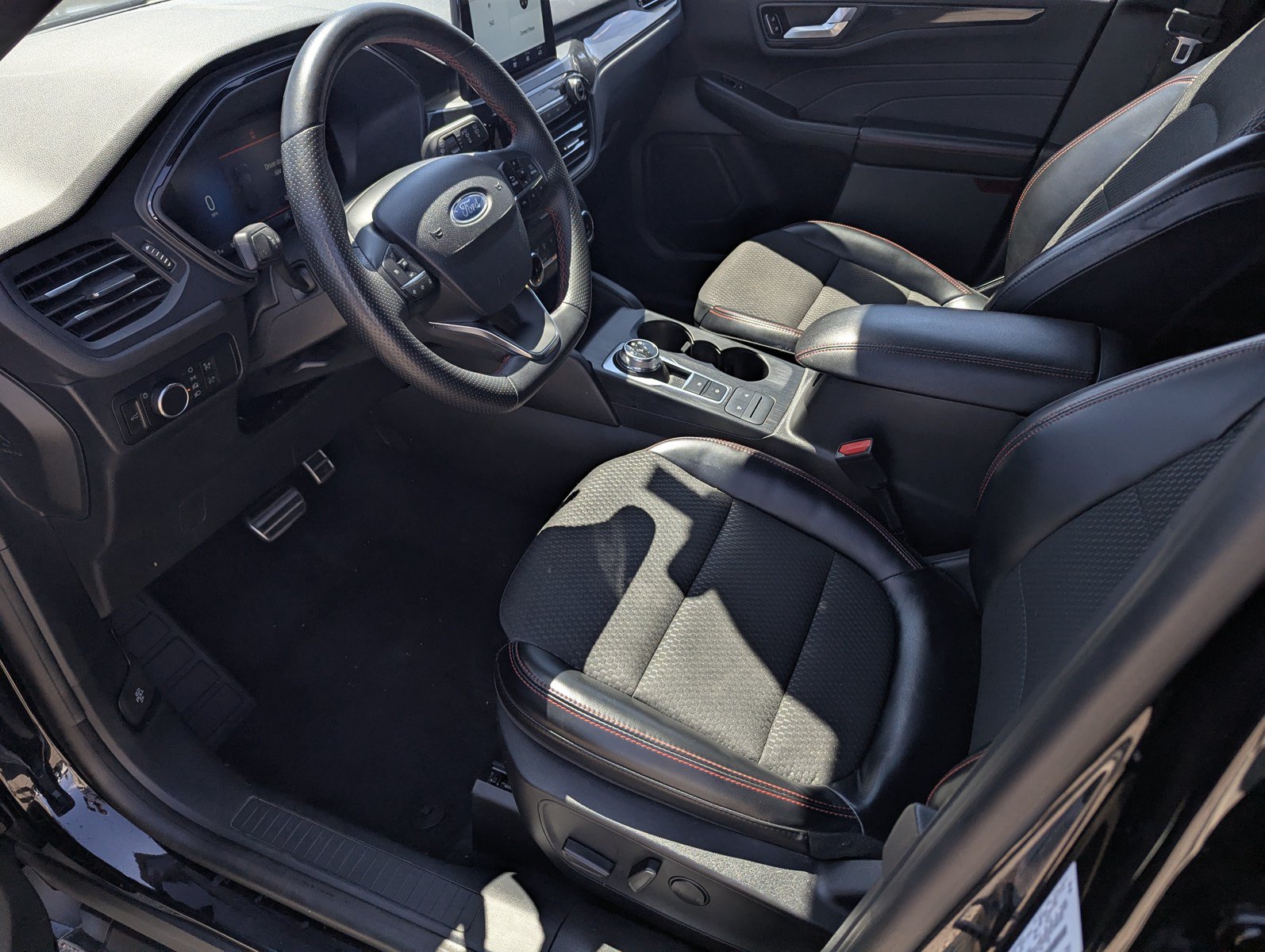 Certified 2023 Ford Escape ST-Line FWD image 9