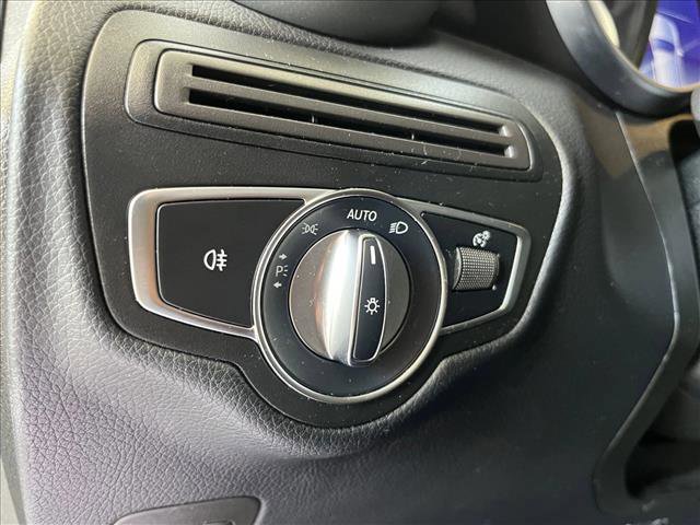 Used 2018 Mercedes-Benz GLC 300 4MATIC image 16