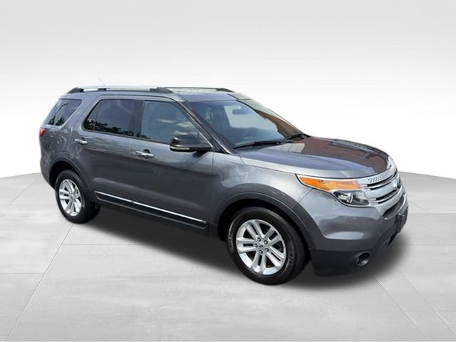 Used 2013 Ford Explorer XLT AWD/4WD image 30