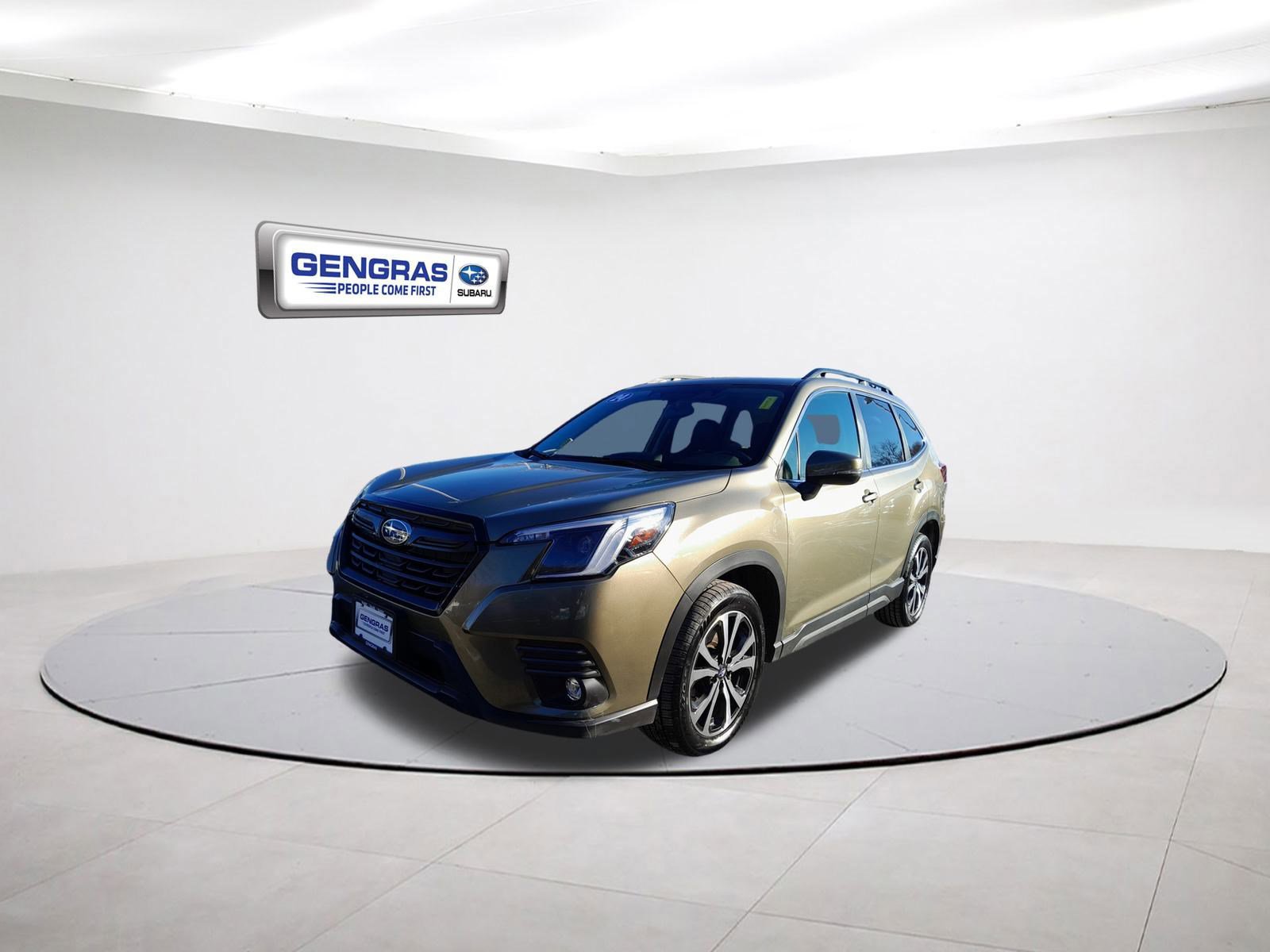 Used 2024 Subaru Forester Limited image 3