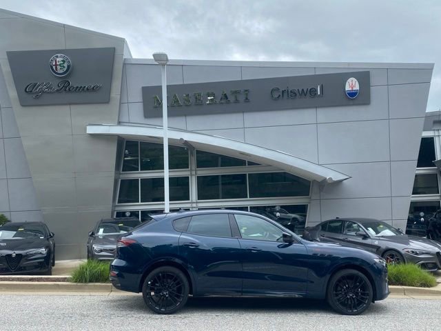 New 2024 Maserati Levante Trofeo image 4