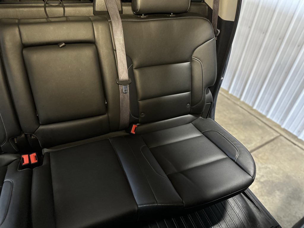 Used 2016 Chevrolet Silverado 2500 LT w/ Midnight Edition image 27