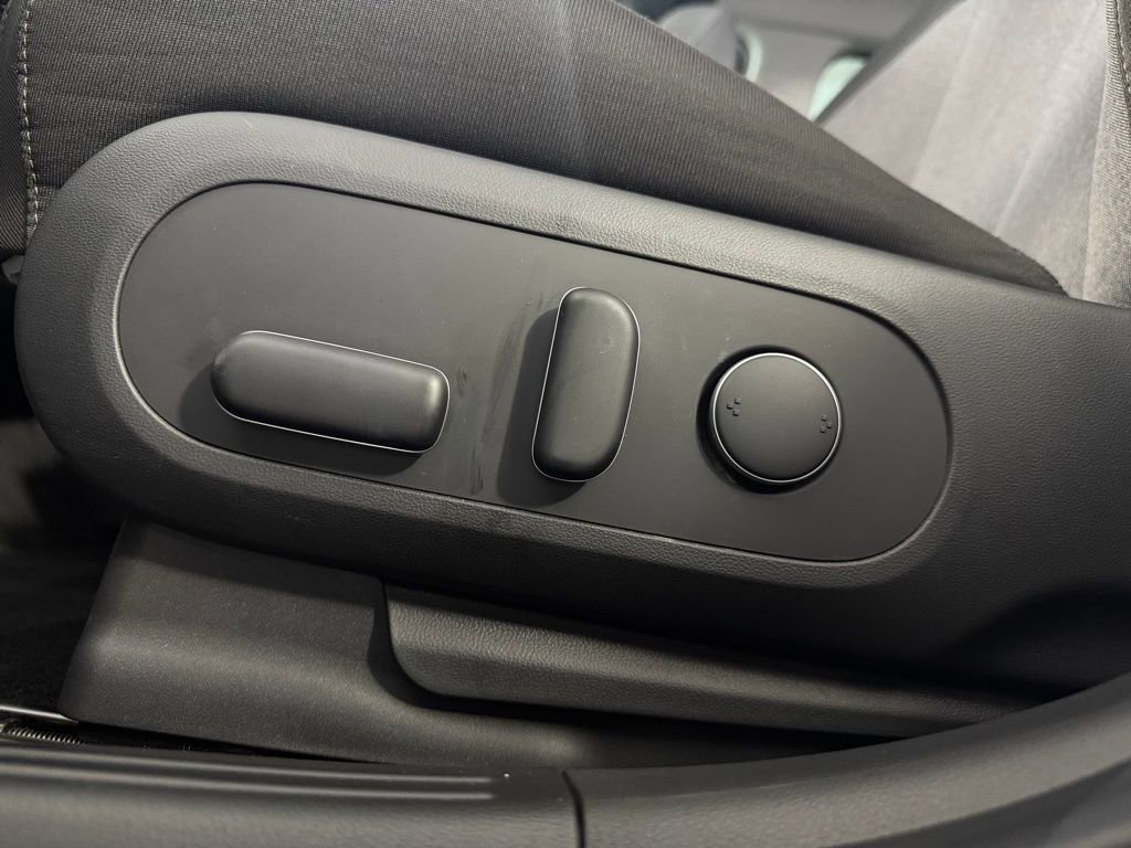Used 2024 Hyundai Ioniq 5 SEL RWD image 27
