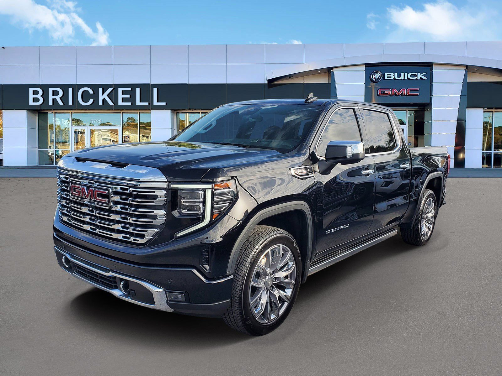 Used 2026 GMC Sierra 1500 Denali AWD/4WD image 1