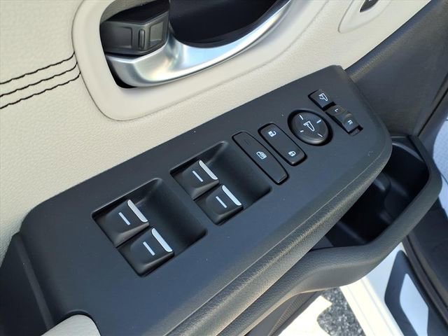 Used 2026 Honda Pilot Touring image 27