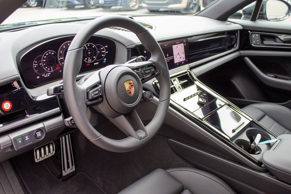 Used 2026 Porsche Panamera 4 AWD/4WD image 10