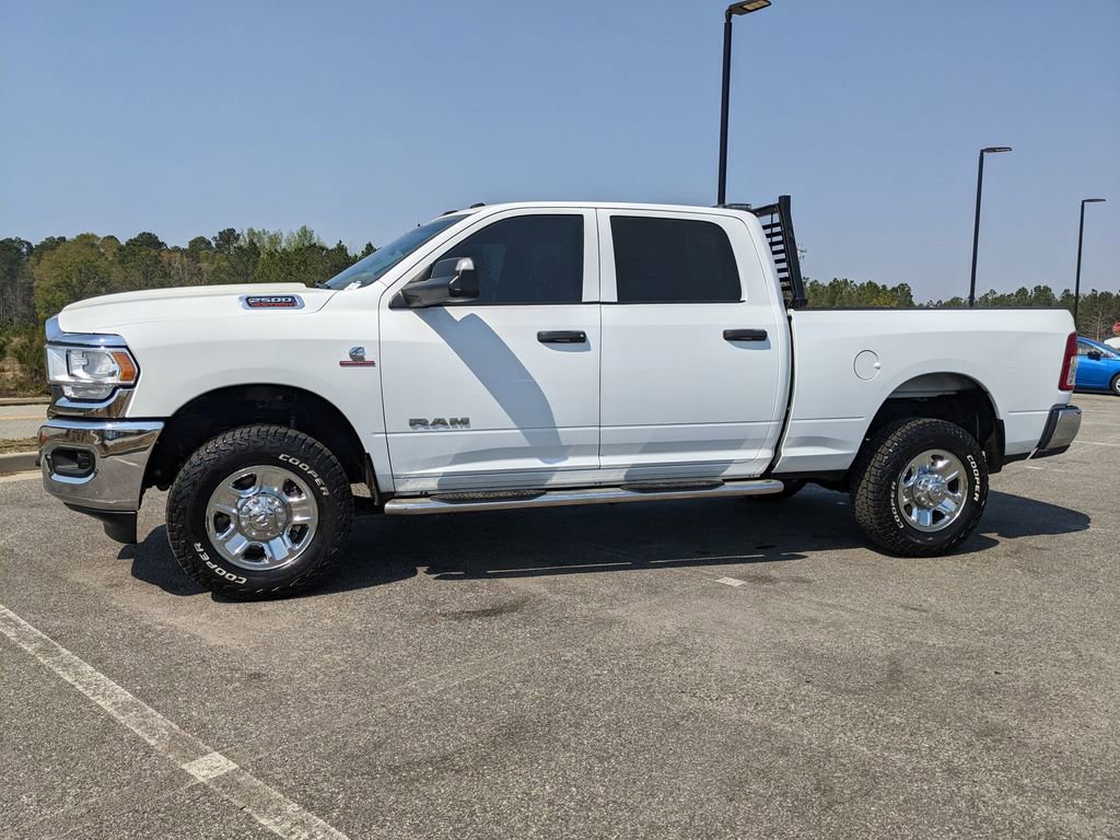 Used 2022 RAM 2500 Tradesman w/ Chrome Appearance Group image 6