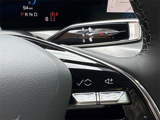 New 2026 Cadillac Vistiq Luxury w/ LPO, Floor Liner Package image 28