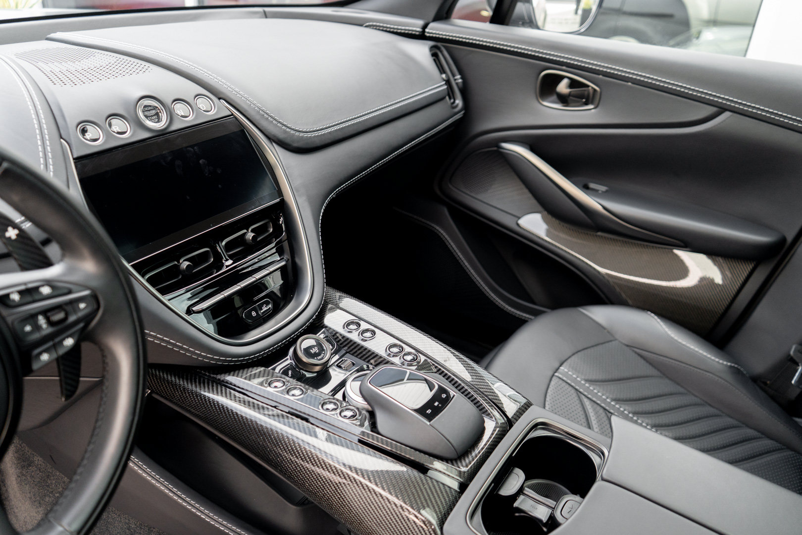 Used 2023 Aston Martin DBX 707 AWD/4WD image 18