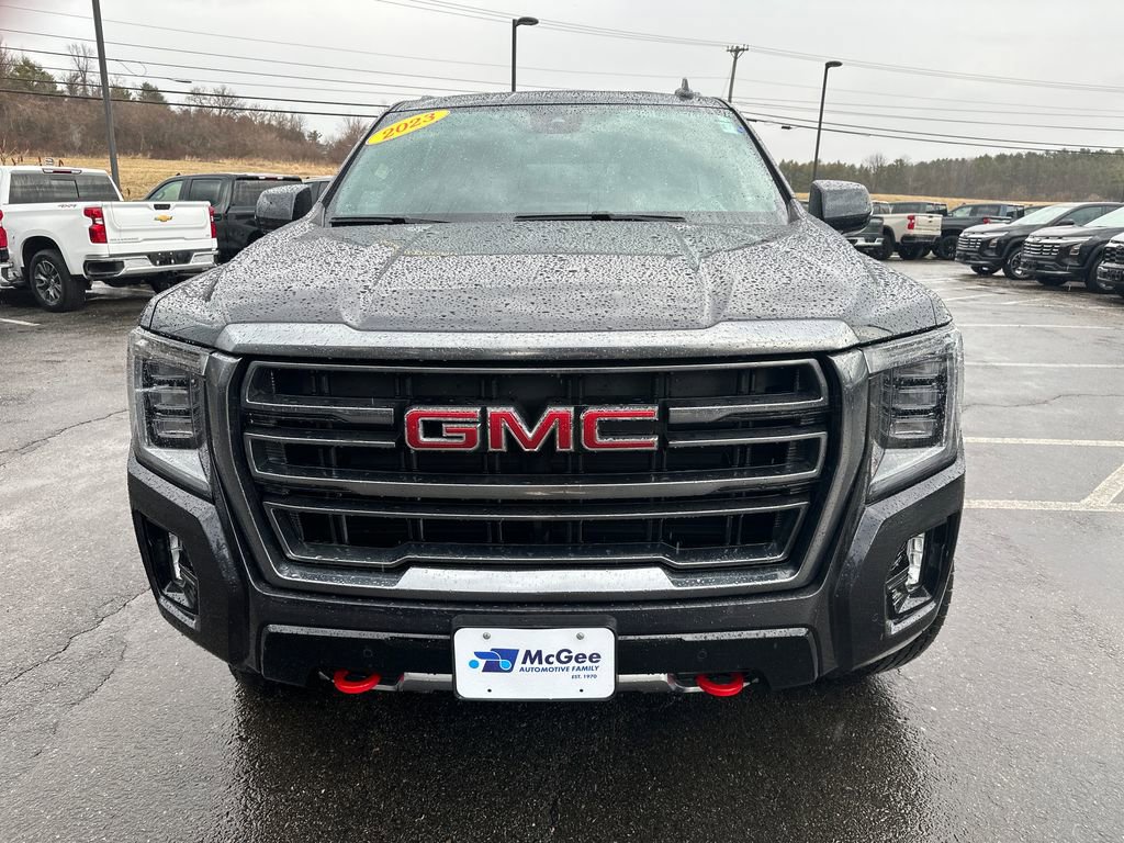 Used 2023 GMC Yukon AT4 image 8