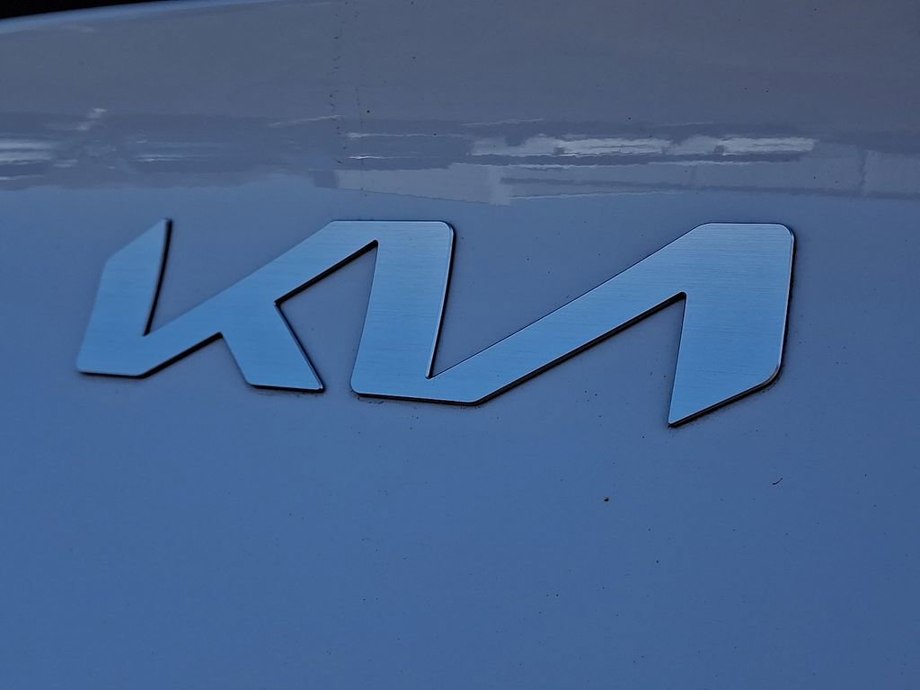 Certified 2025 Kia Sportage EX w/ Premium Package image 31