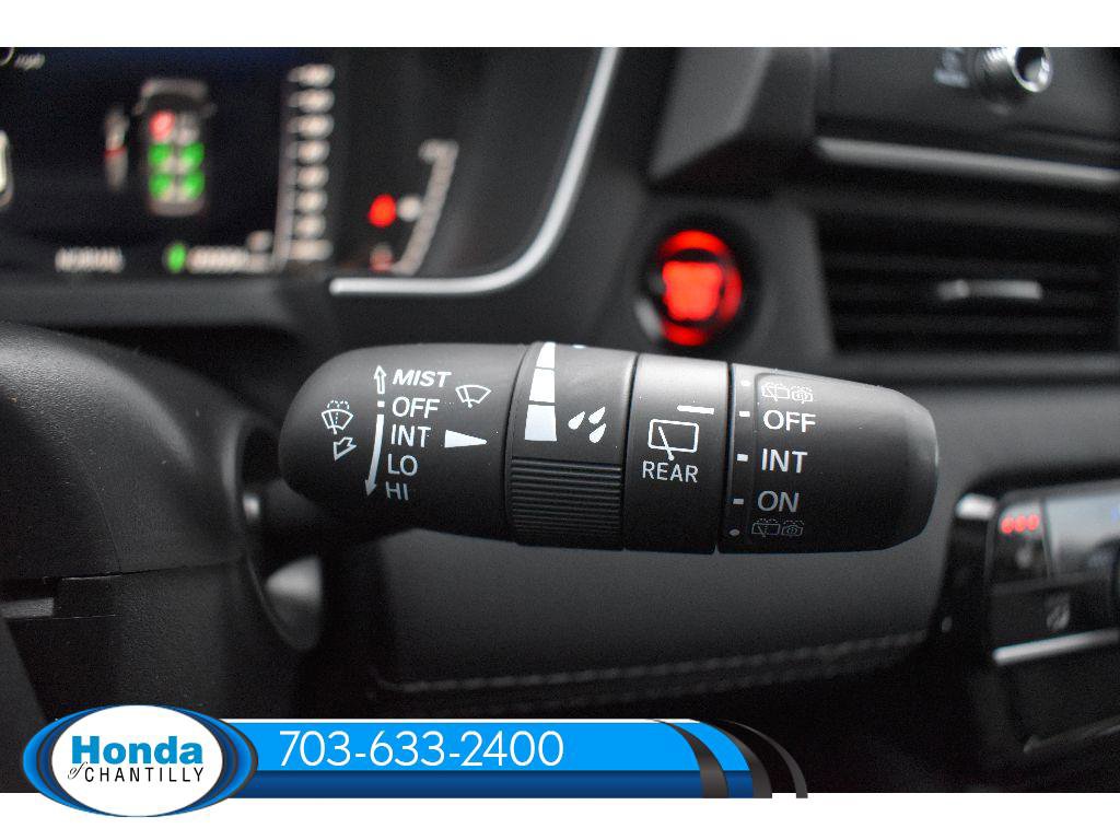 New 2026 Honda Pilot Touring image 11