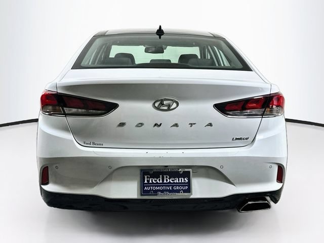 Used 2019 Hyundai Sonata Limited w/ Ultimate Package 04 FWD image 7