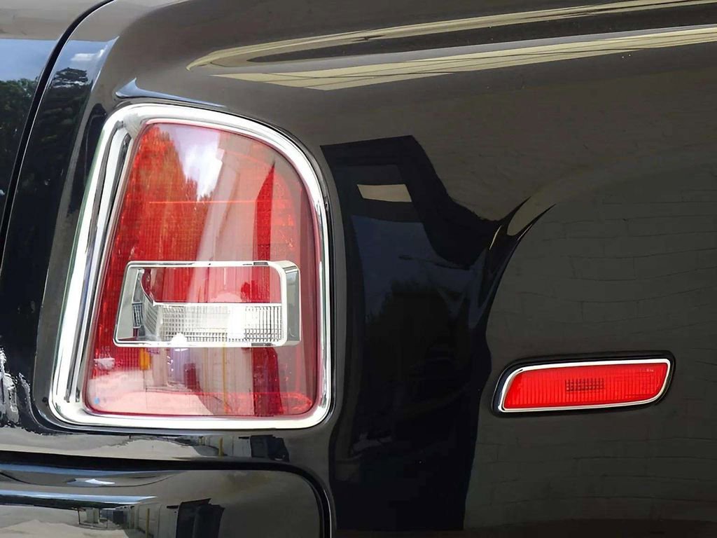 Certified 2009 Rolls-Royce Phantom Sedan image 21