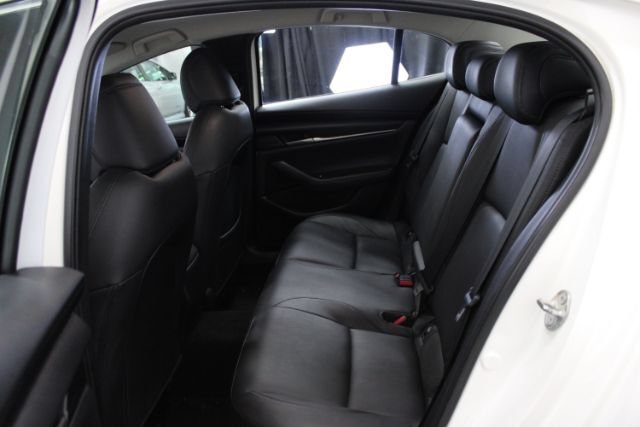 Used 2020 MAZDA MAZDA3 AWD Sedan w/ Select Package image 23