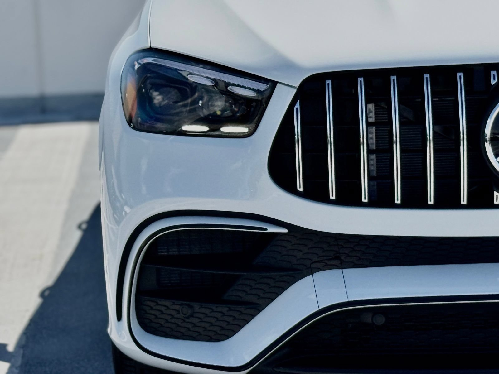 New 2026 Mercedes-Benz GLE 63 AMG S image 7