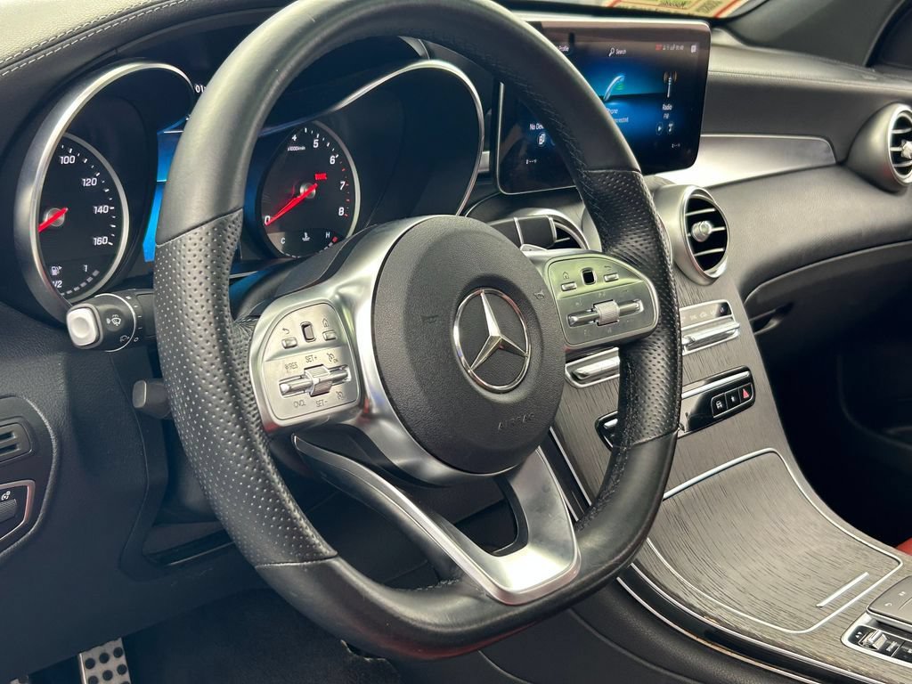 Used 2022 Mercedes-Benz GLC 300 4MATIC Coupe image 13