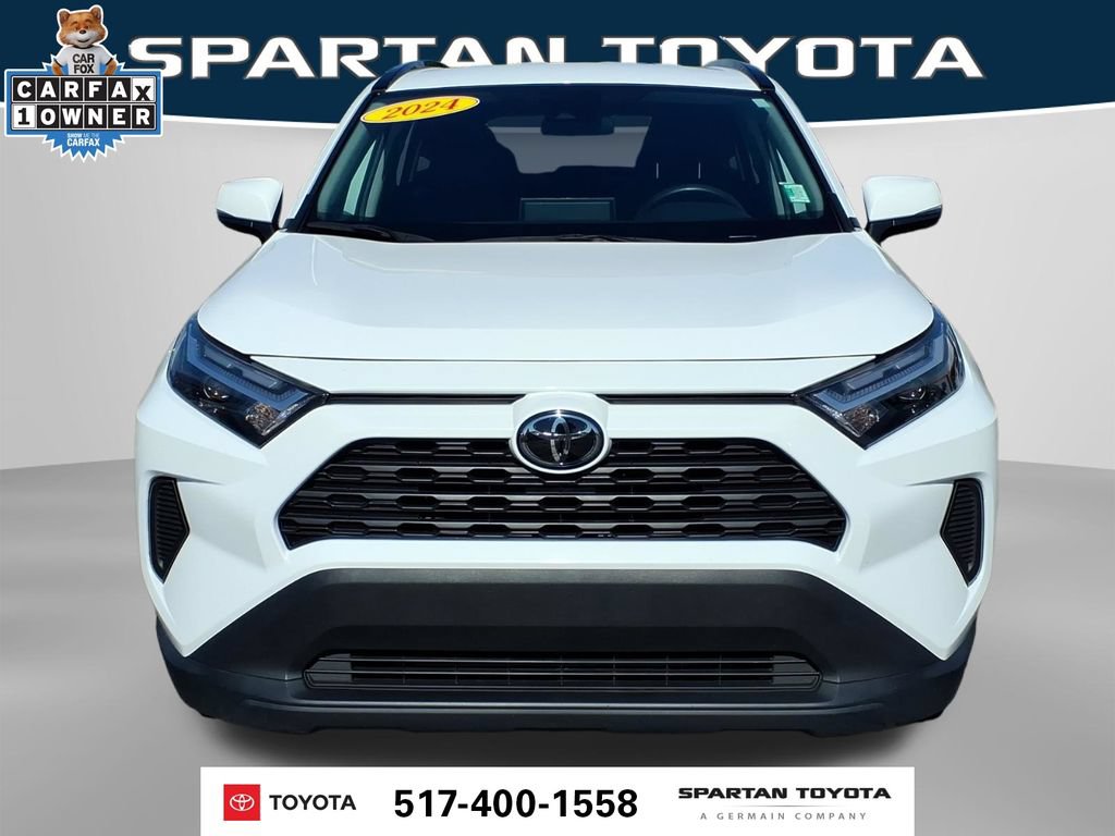 Used 2024 Toyota RAV4 XLE FWD image 3