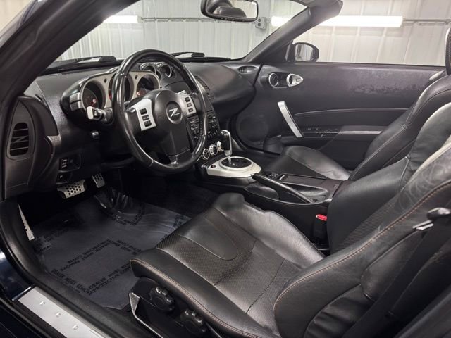 Used 2007 Nissan 350Z Touring image 7