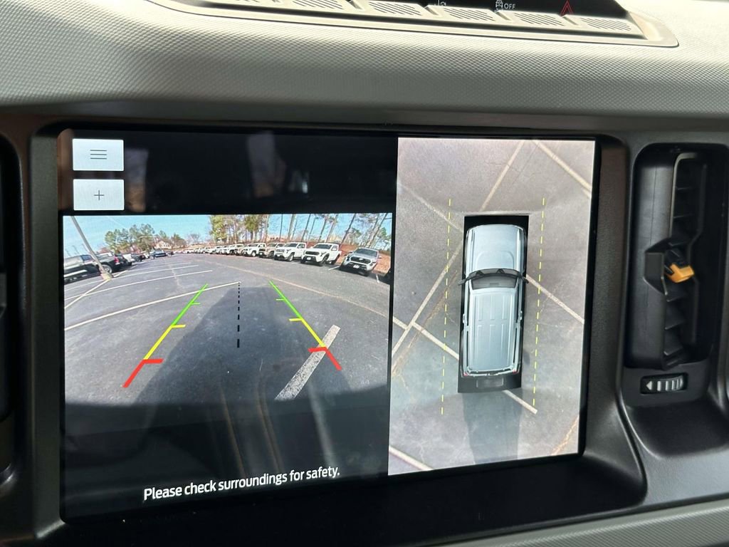 Used 2021 Ford Bronco Badlands image 4