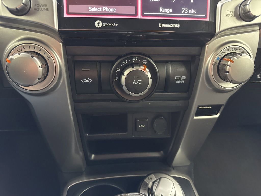 Used 2022 Toyota 4Runner TRD Sport AWD/4WD image 19