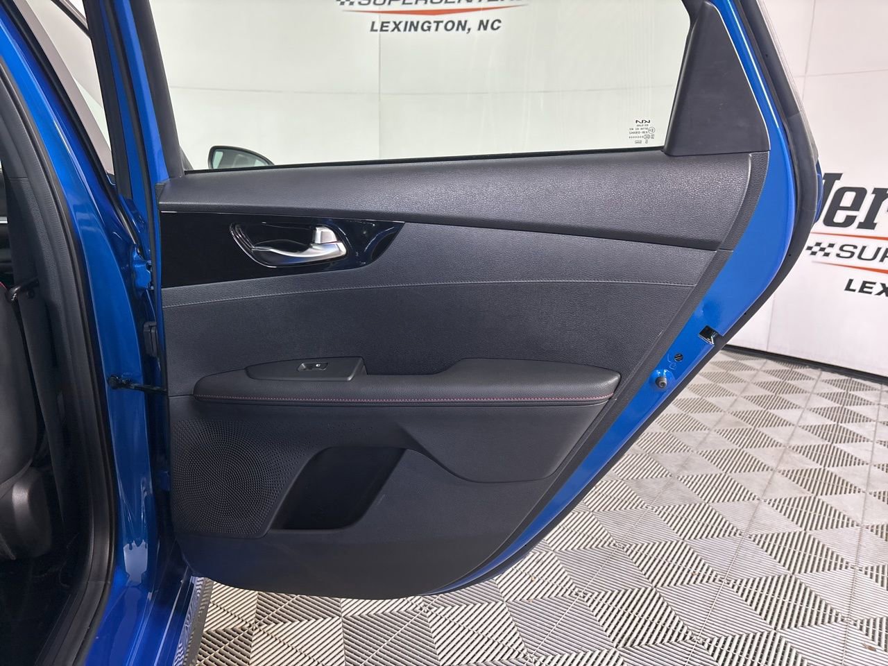 Used 2022 Kia Forte GT w/ GT Technology Package image 22