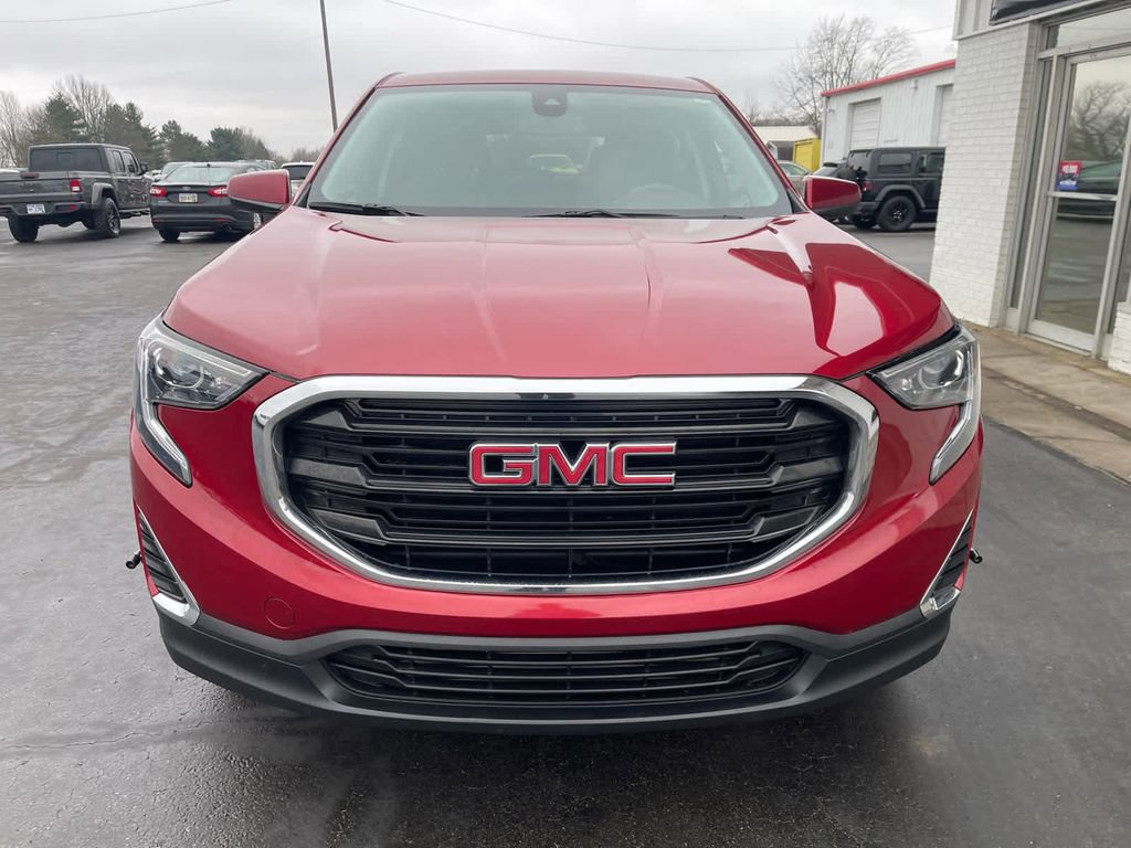 Used 2021 GMC Terrain SLE image 8