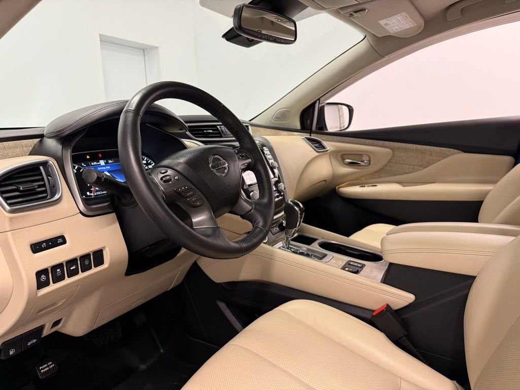 Used 2020 Nissan Murano SL w/ Moonroof Package image 16
