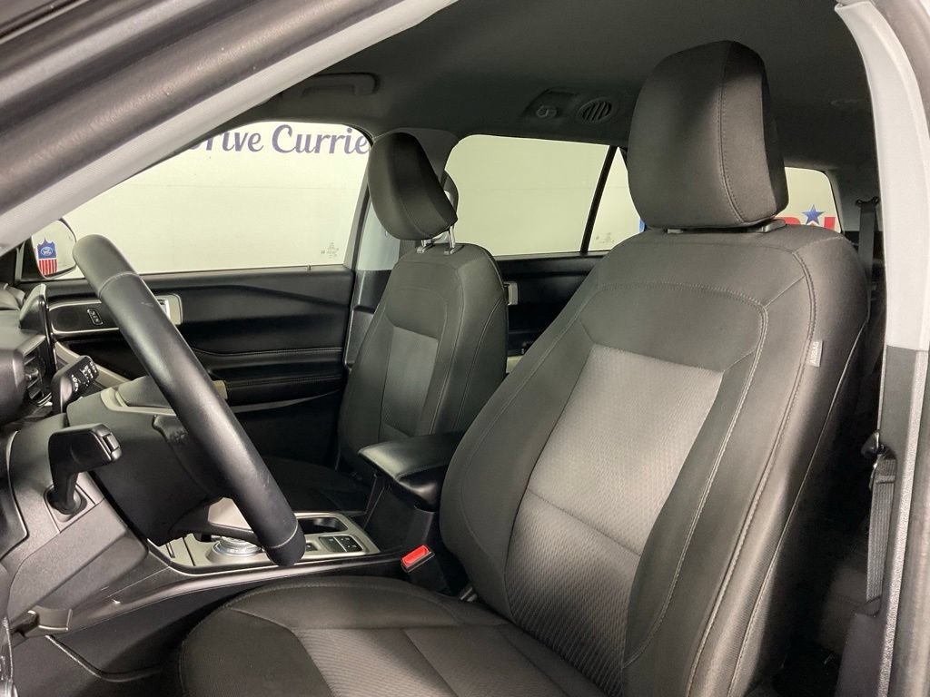 Certified 2022 Ford Explorer XLT RWD image 14