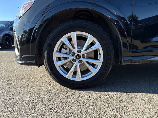 Used 2023 Audi Q3 2.0T Premium image 30