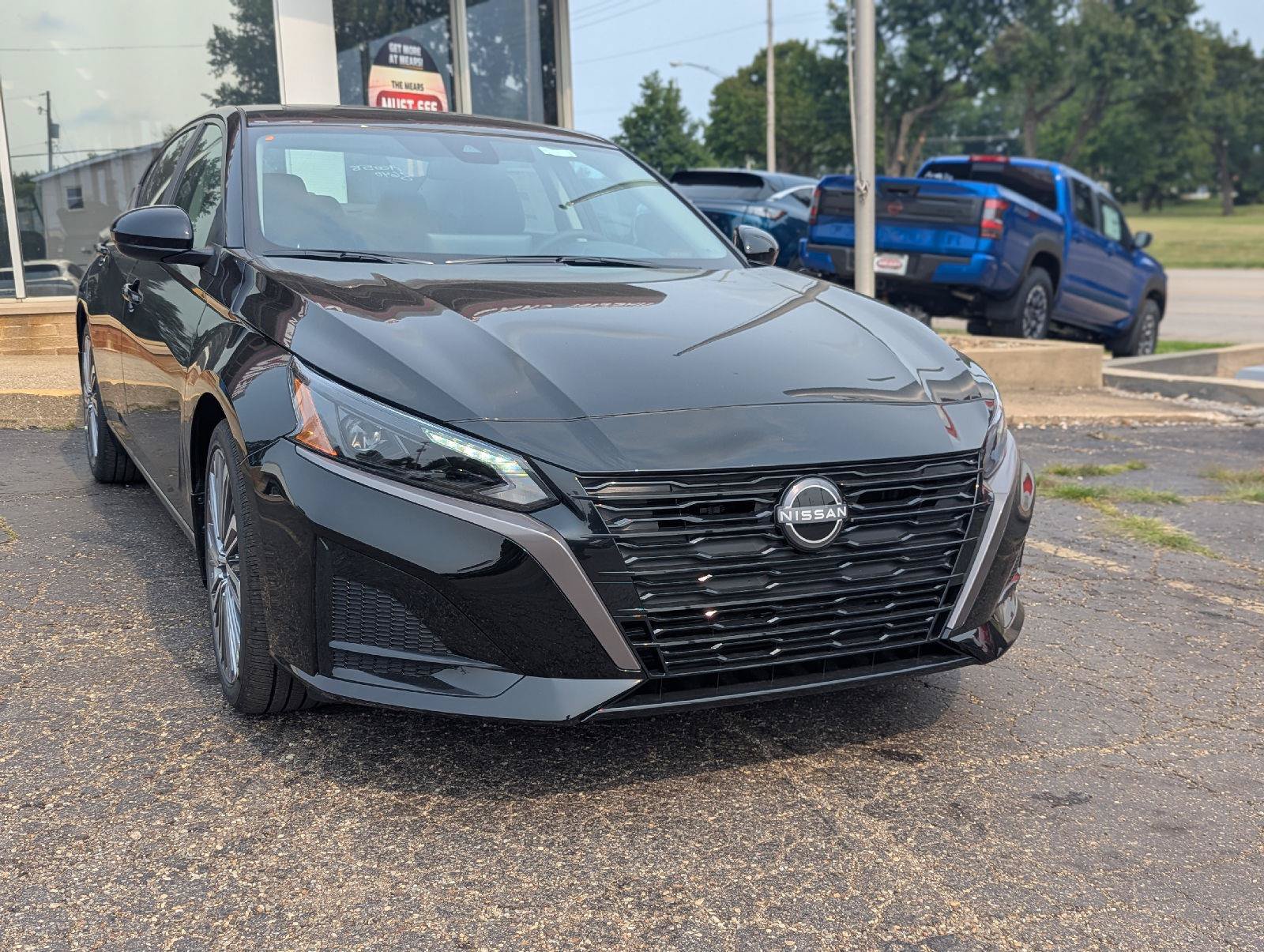New 2026 Nissan Altima 2.5 SV w/ SV Premium Package FWD image 1