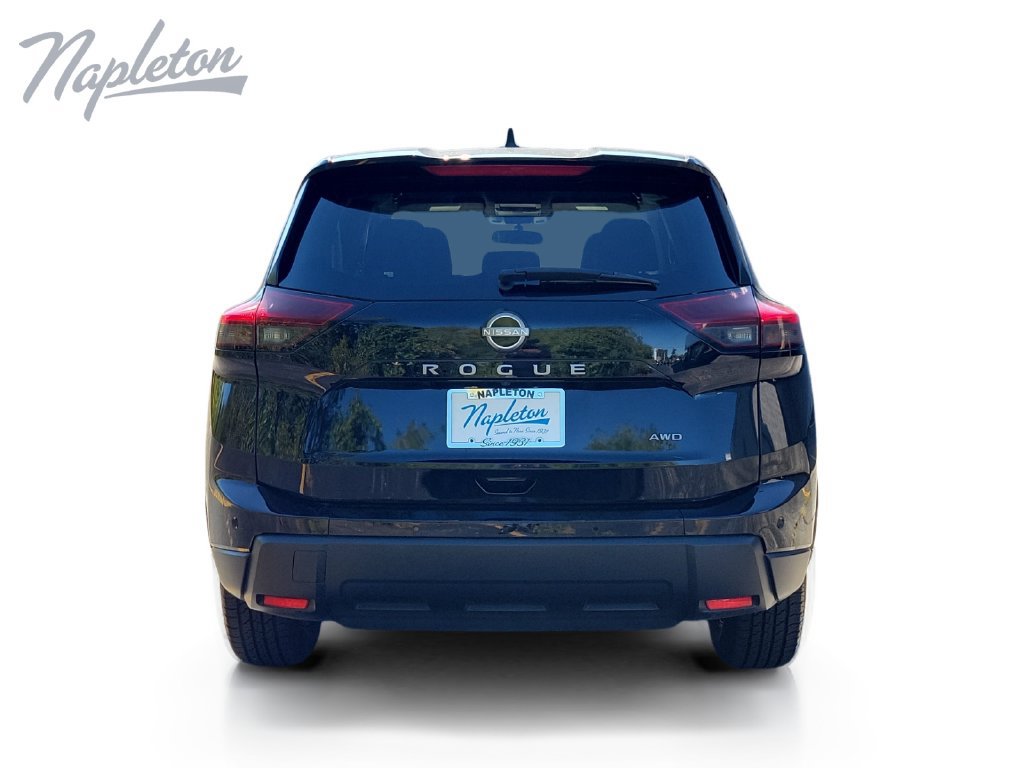 Used 2024 Nissan Rogue S AWD/4WD image 4