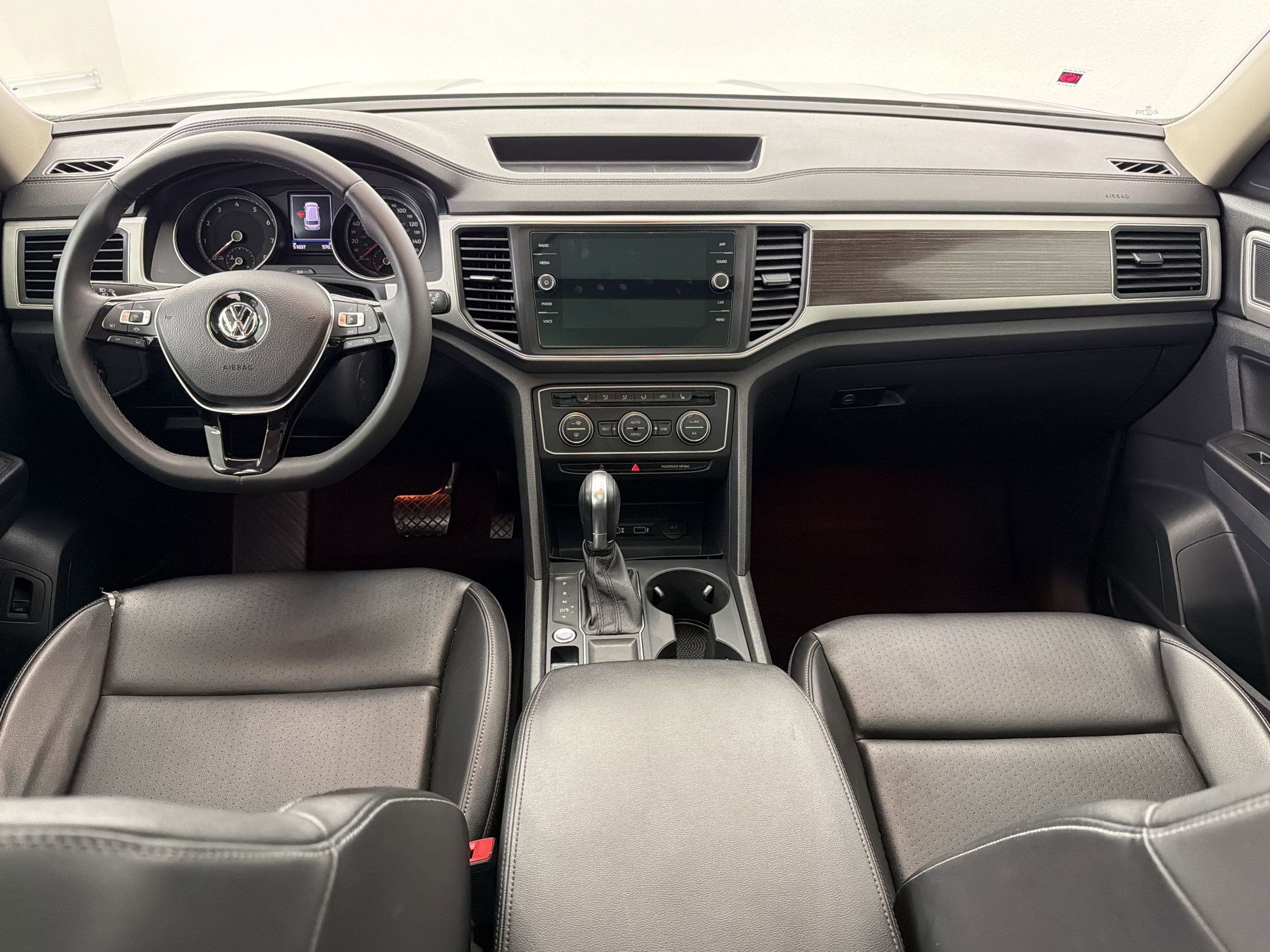 Used 2019 Volkswagen Atlas SE FWD image 16