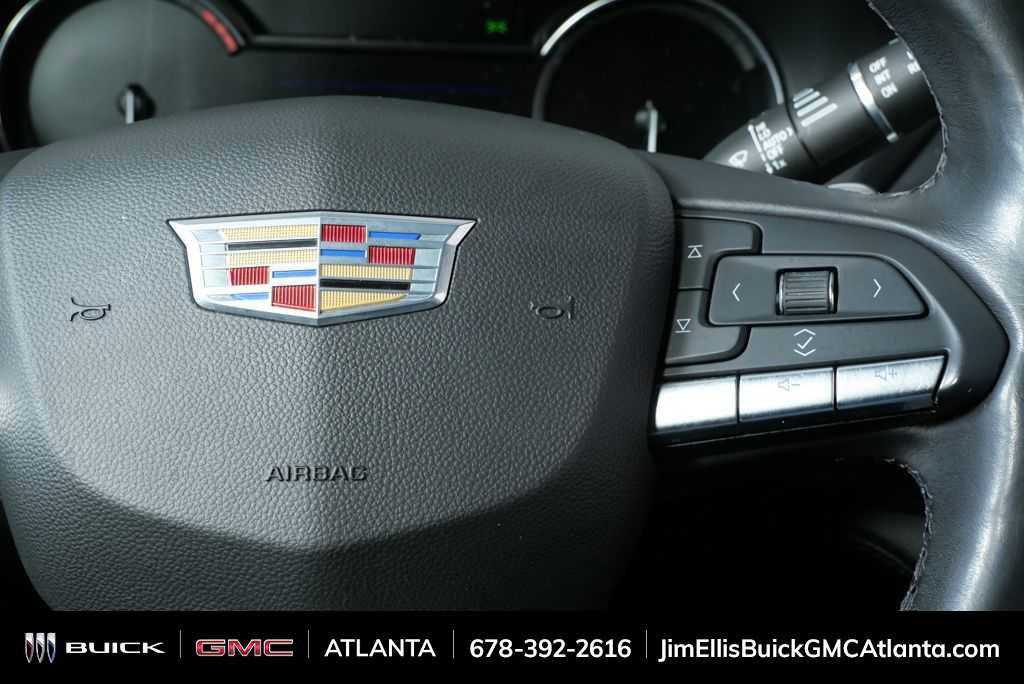 Used 2021 Cadillac XT4 Premium Luxury w/ Cold Weather Package image 12