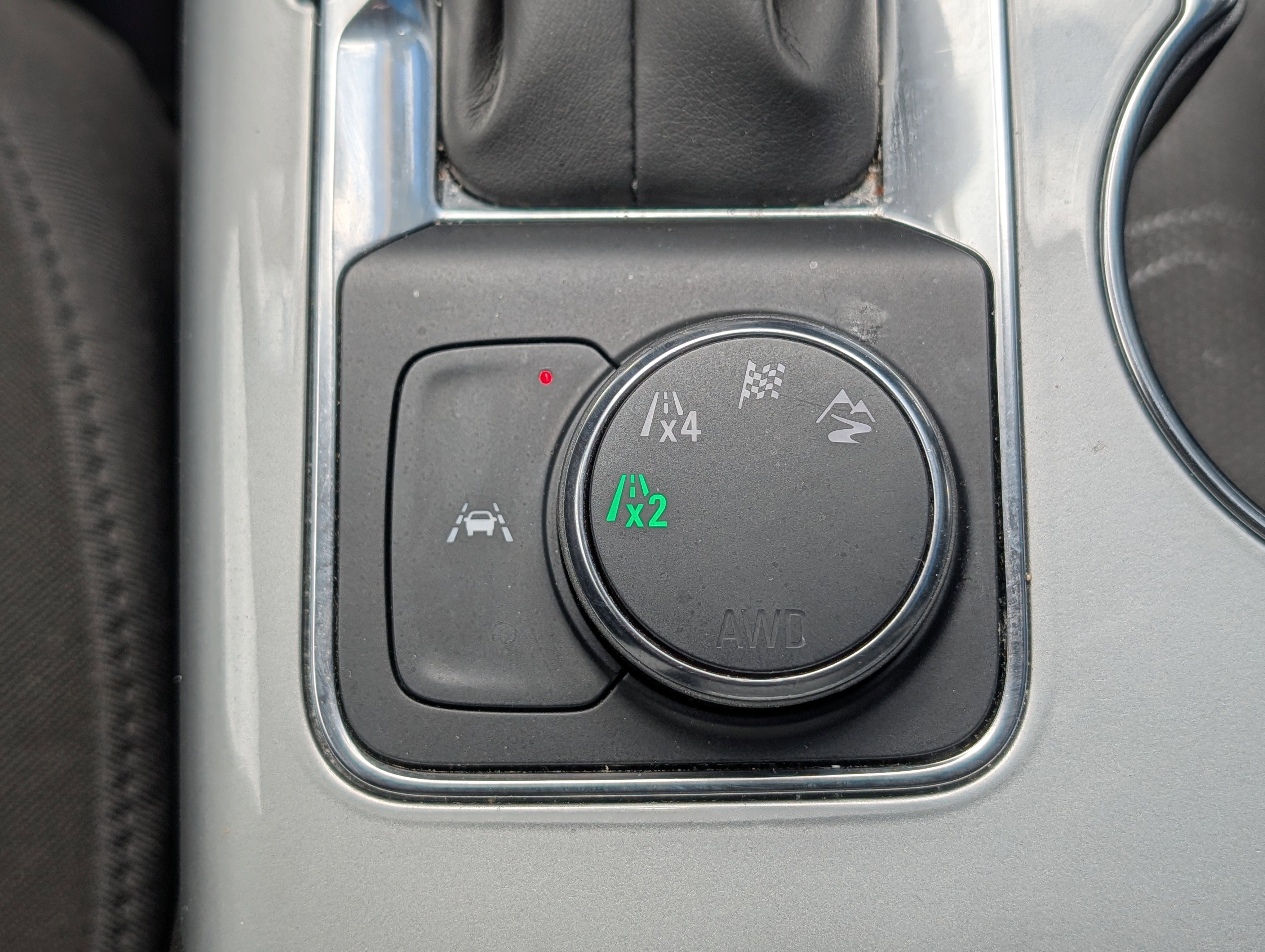 Certified 2025 Chevrolet Blazer LT AWD/4WD image 22