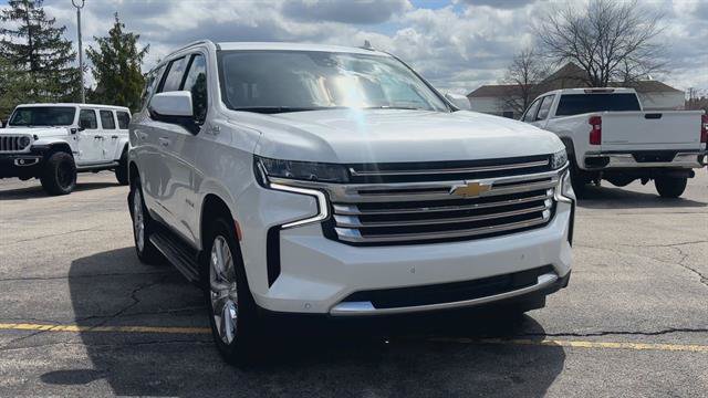 Used 2022 Chevrolet Tahoe High Country AWD/4WD image 3