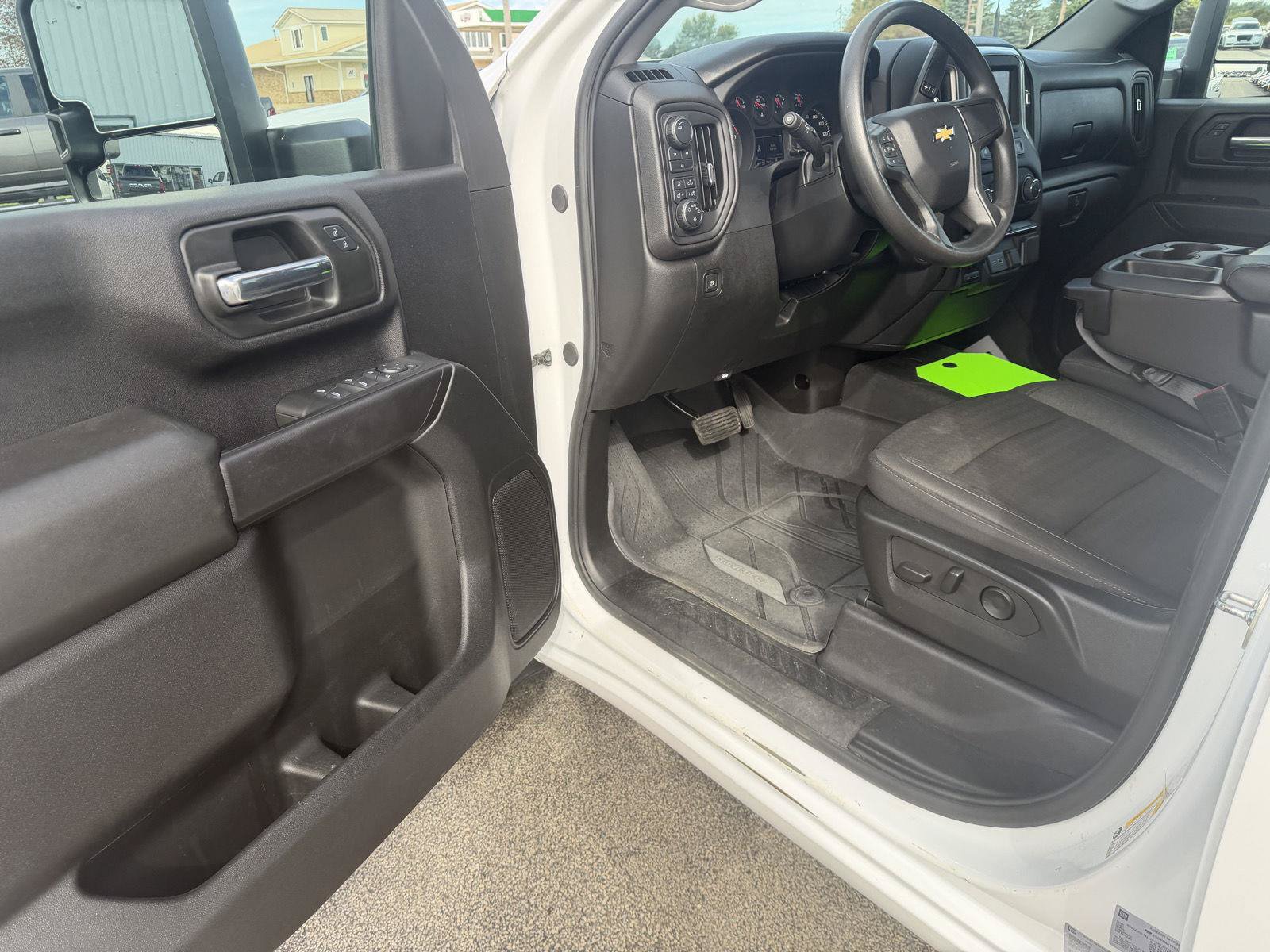 Used 2024 Chevrolet Silverado 2500 Custom w/ Custom Value Package AWD/4WD image 7