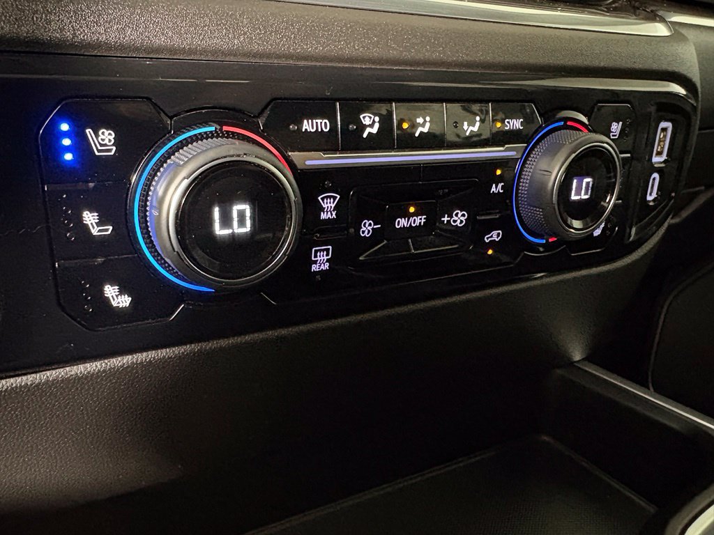 Certified 2025 Chevrolet Silverado 1500 LTZ w/ LTZ Premium Package AWD/4WD image 37