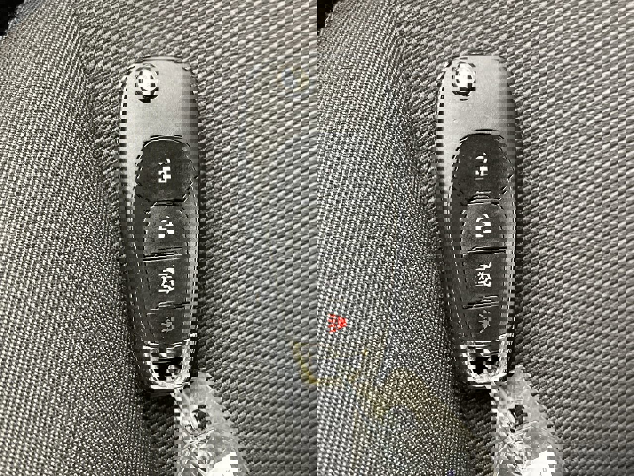 Used 2017 Chevrolet Cruze LT image 21