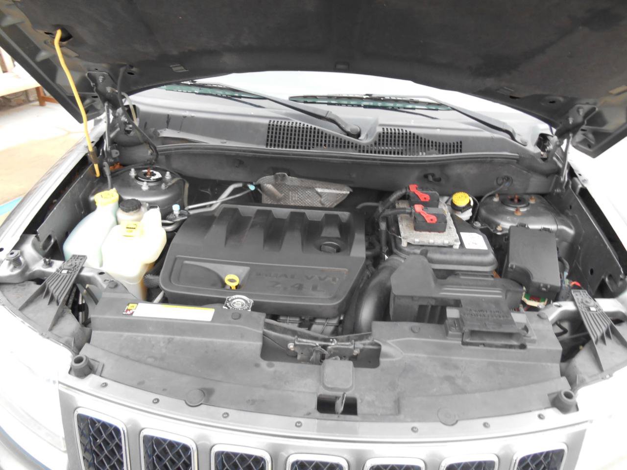 Used 2012 Jeep Compass Limited w/ Sun/Sound Group image 12