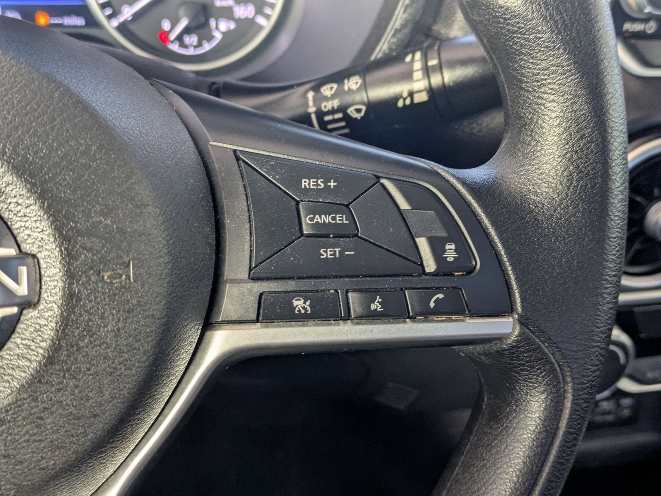Used 2024 Nissan Sentra SV image 25