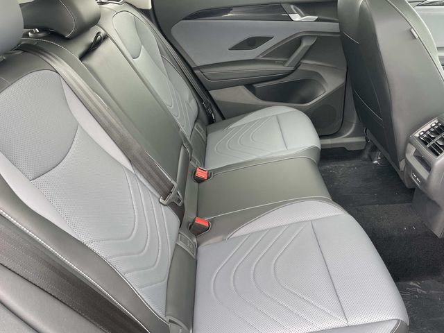 New 2026 Volkswagen Tiguan SE FWD image 25