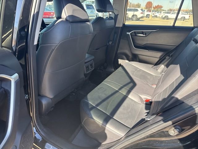 Used 2024 Toyota RAV4 XLE Premium image 9