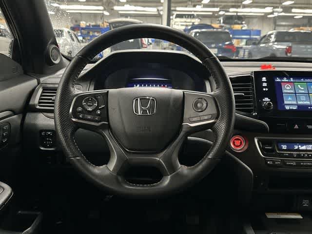 Used 2023 Honda Passport TrailSport image 15