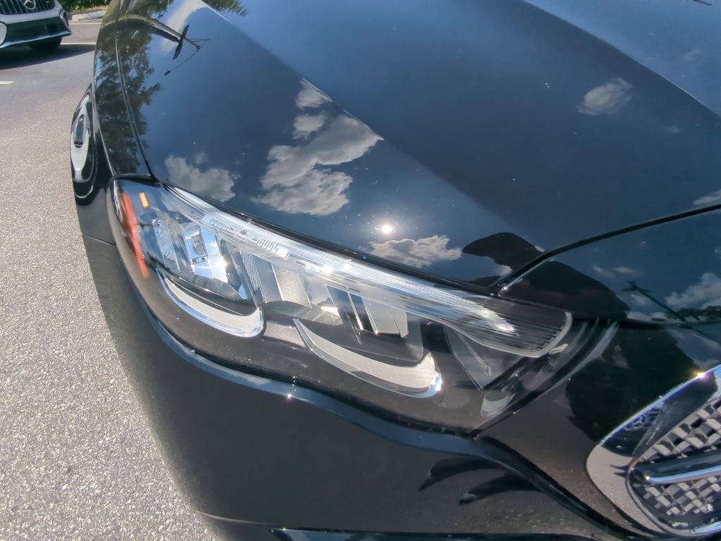 Used 2025 Mercedes-Benz E 350 4MATIC Sedan image 22