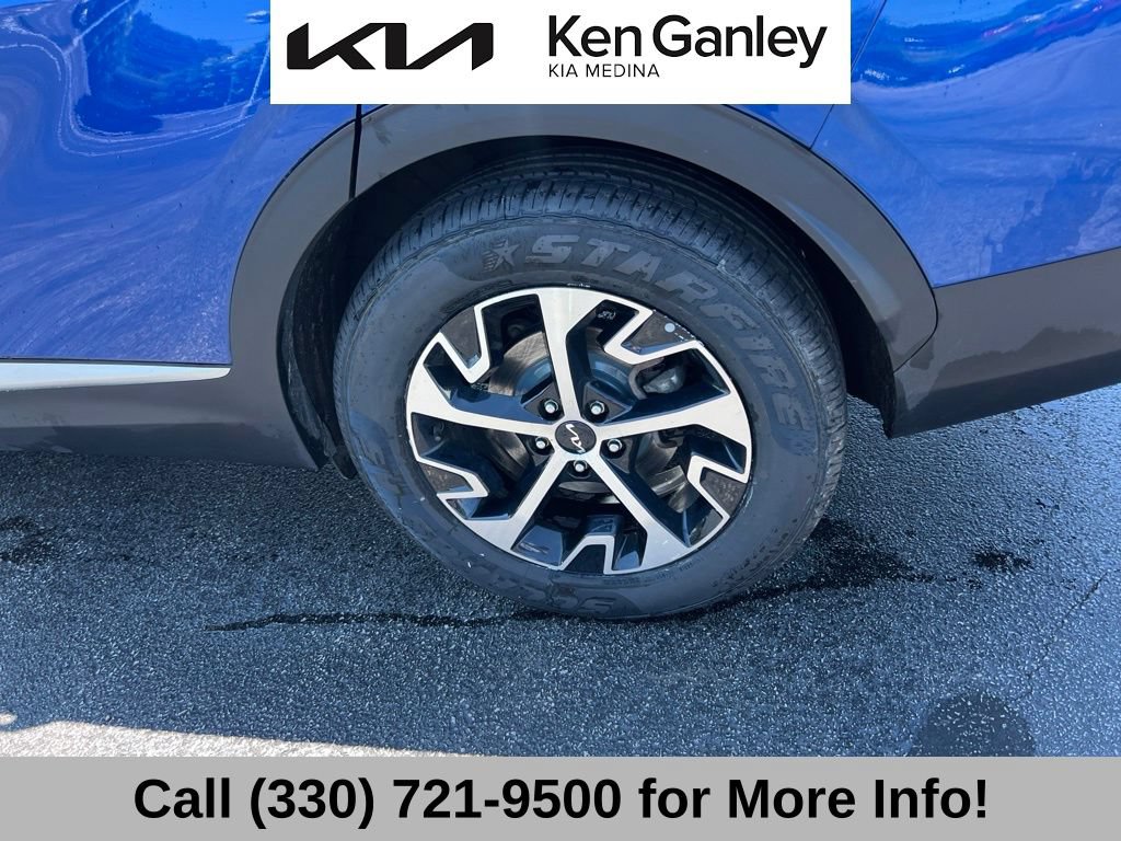 Certified 2024 Kia Sportage EX FWD image 24