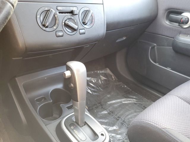 Used 2007 Nissan Versa SL w/ Convenience Pkg image 26