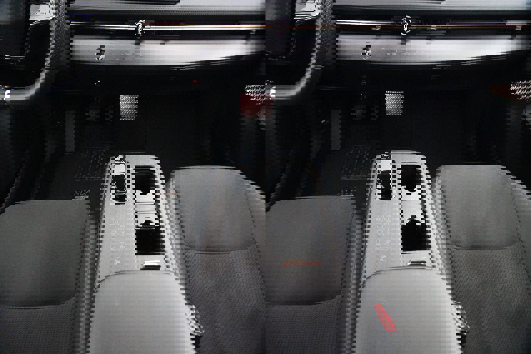 Used 2023 Nissan Ariya FWD image 17