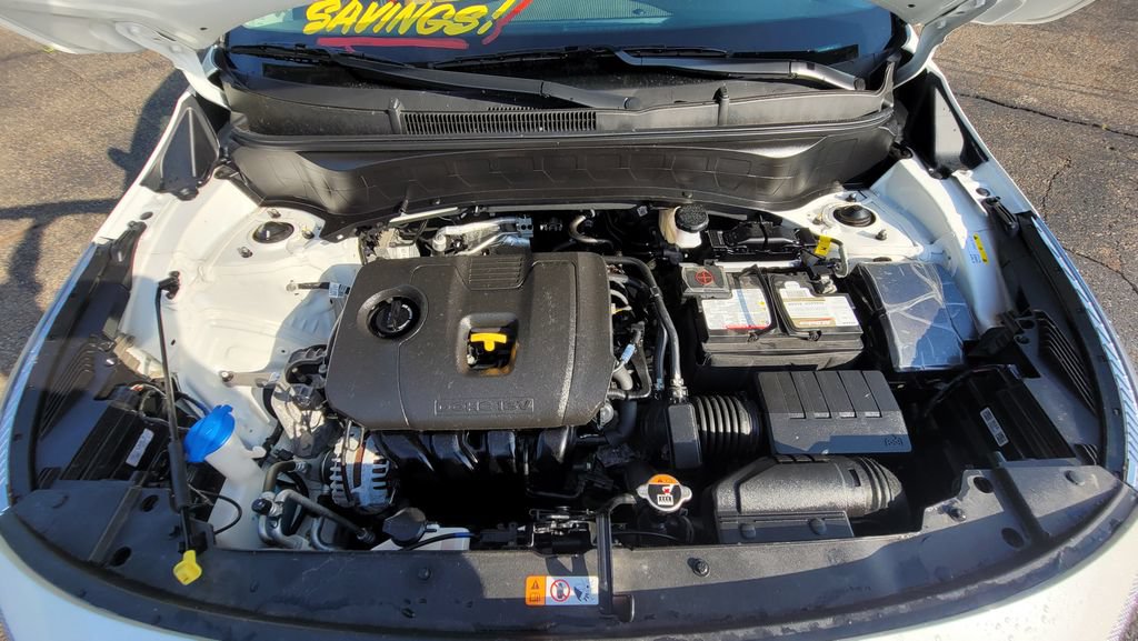 Used 2025 Kia Seltos EX w/ EX Sunroof Package FWD image 17