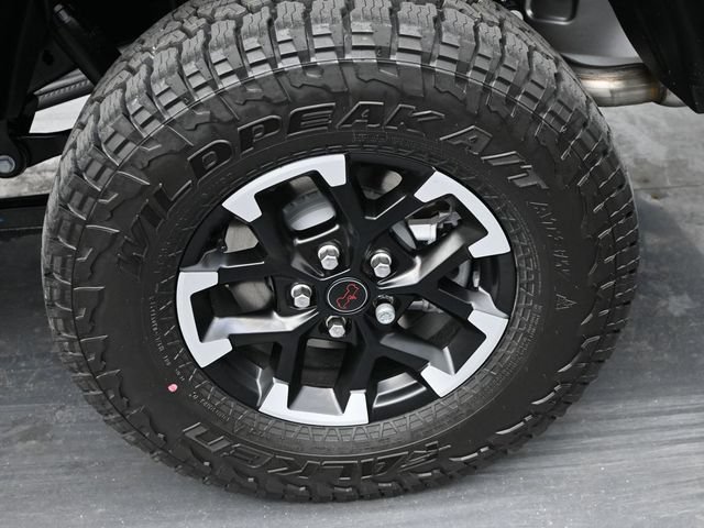 New 2025 Jeep Gladiator Rubicon w/ Safety Group AWD/4WD image 45